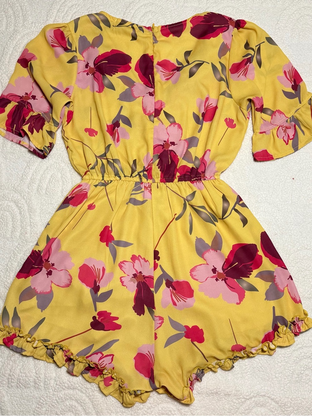 Yellow Floral Ruffle V-Neck Romper - Picture 3 of 3